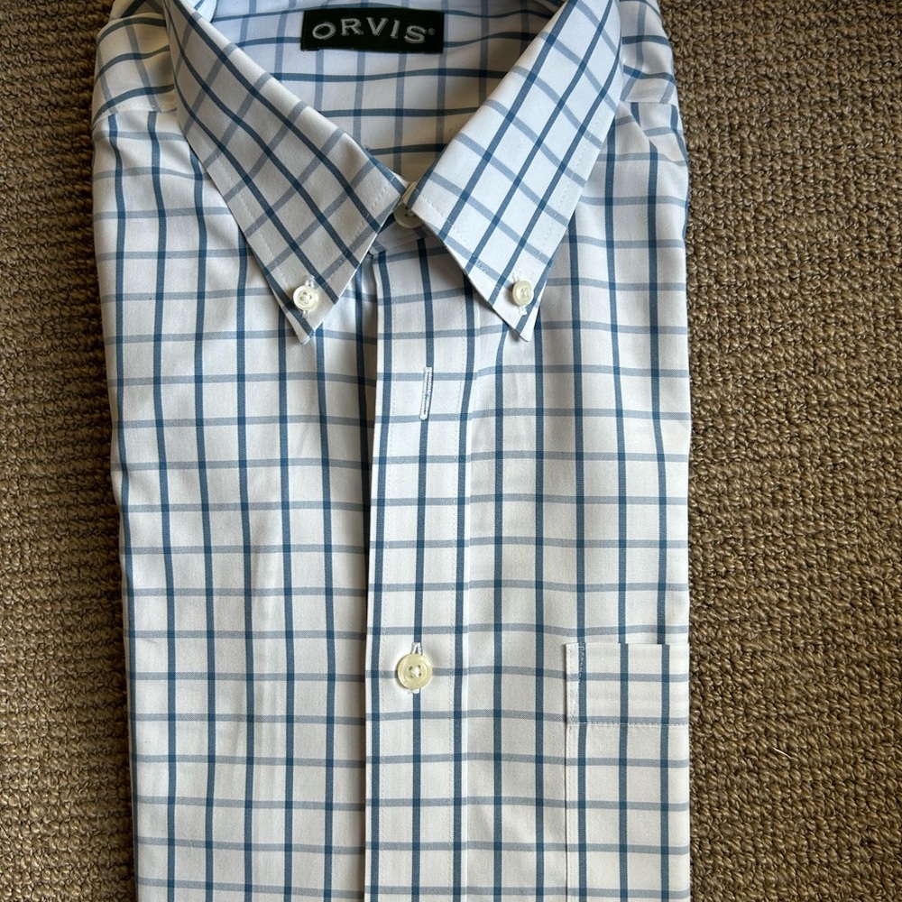 Orvis Men's Checkered Shirt in White and Blue